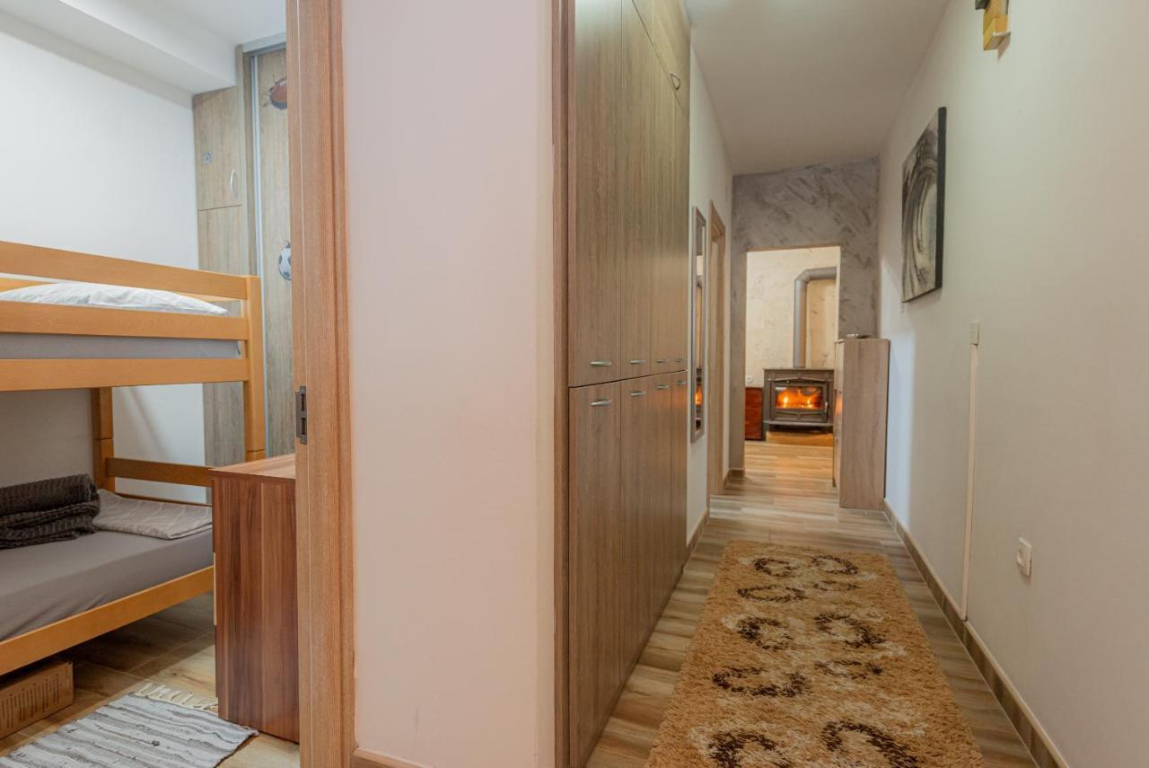 Sea Front 171 Apartment Kotor Exterior photo